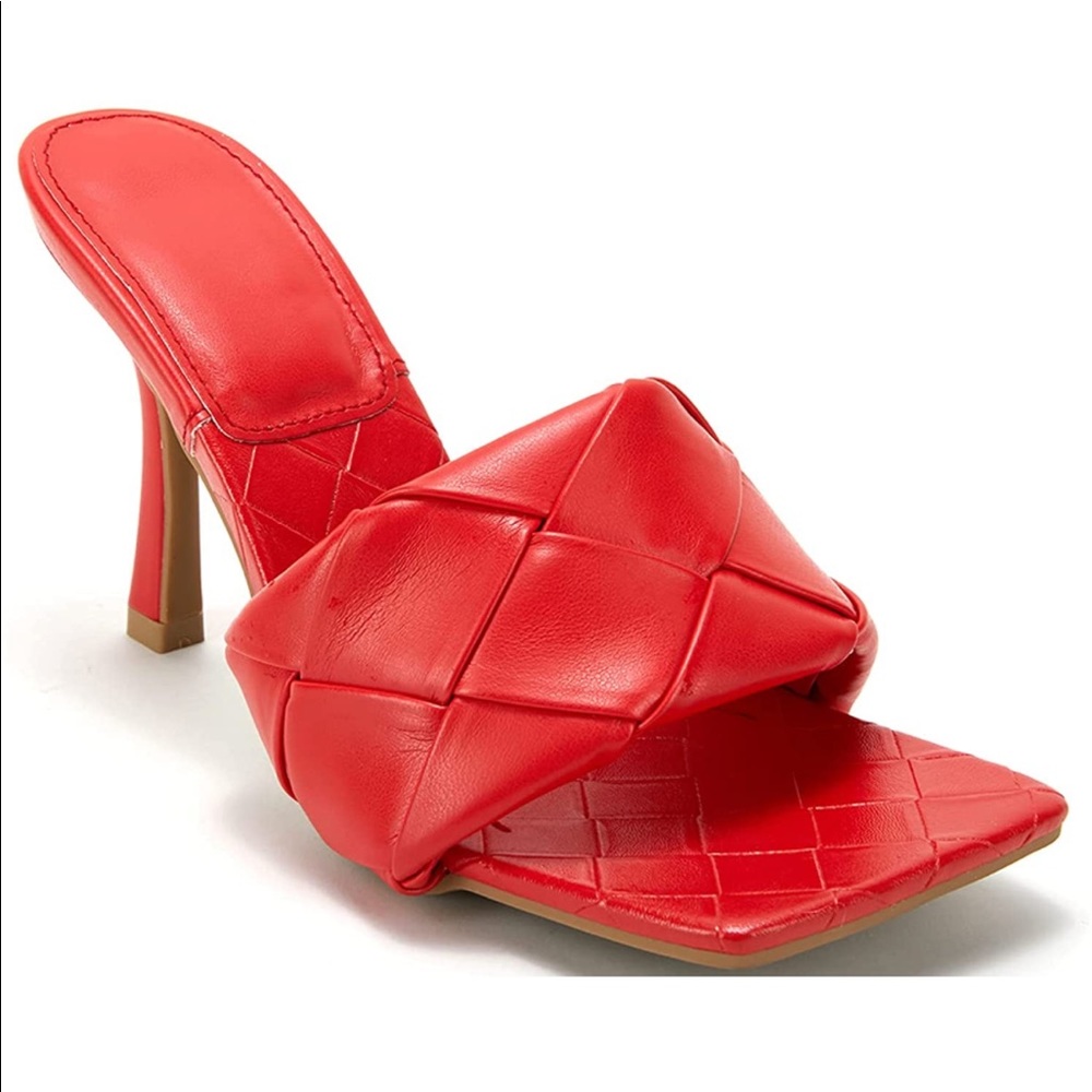 Bottega dupe heel